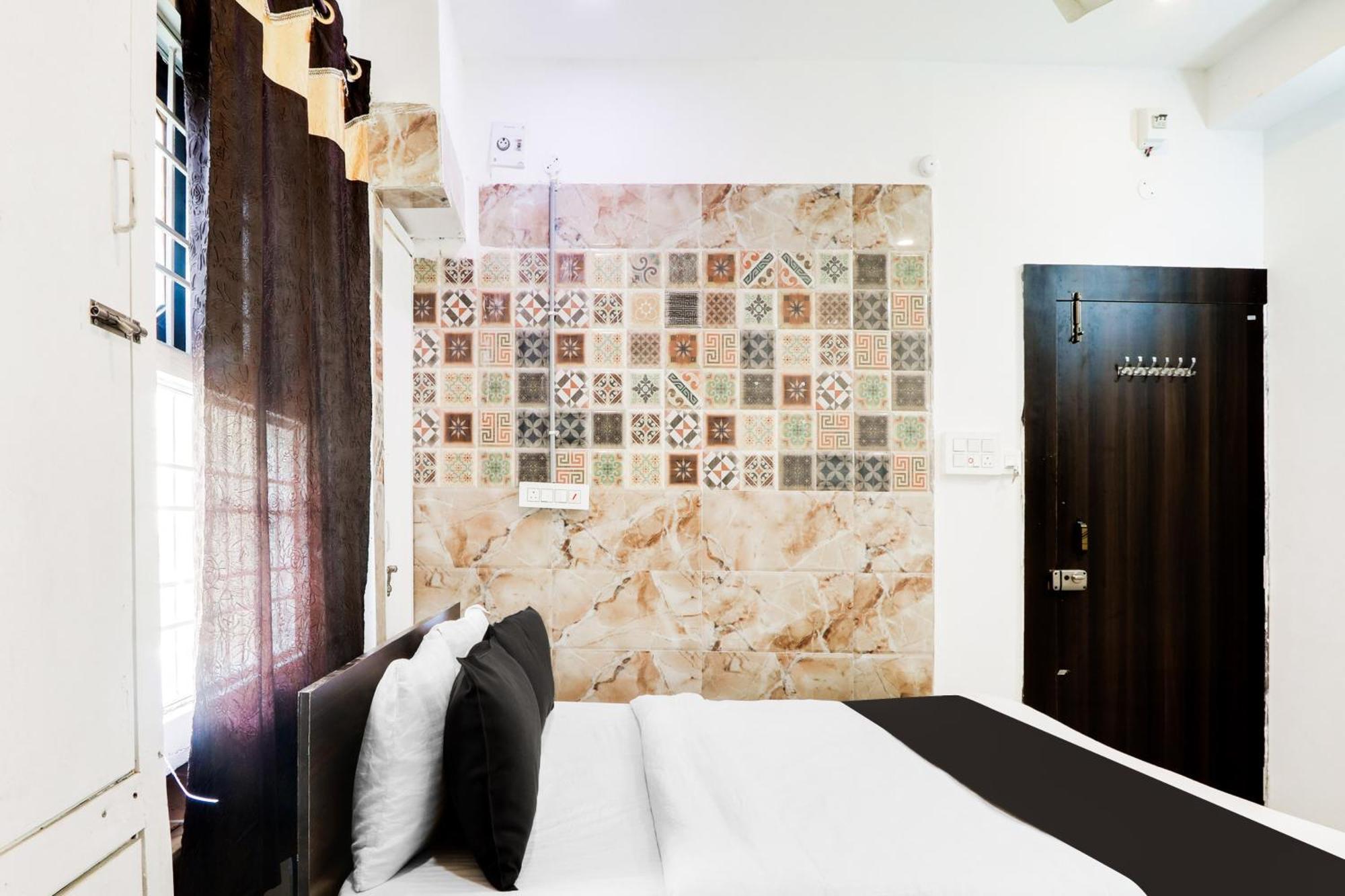 Hotel O City Inn Luxury Rooms วารังกัล ภายนอก รูปภาพ